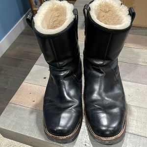 Men’s Ugg Boots-size 11